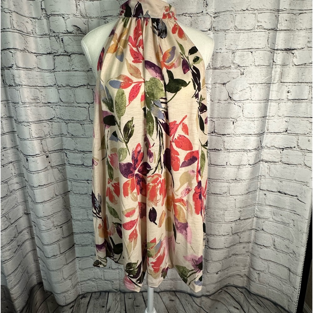 White Birch size 3X floral top